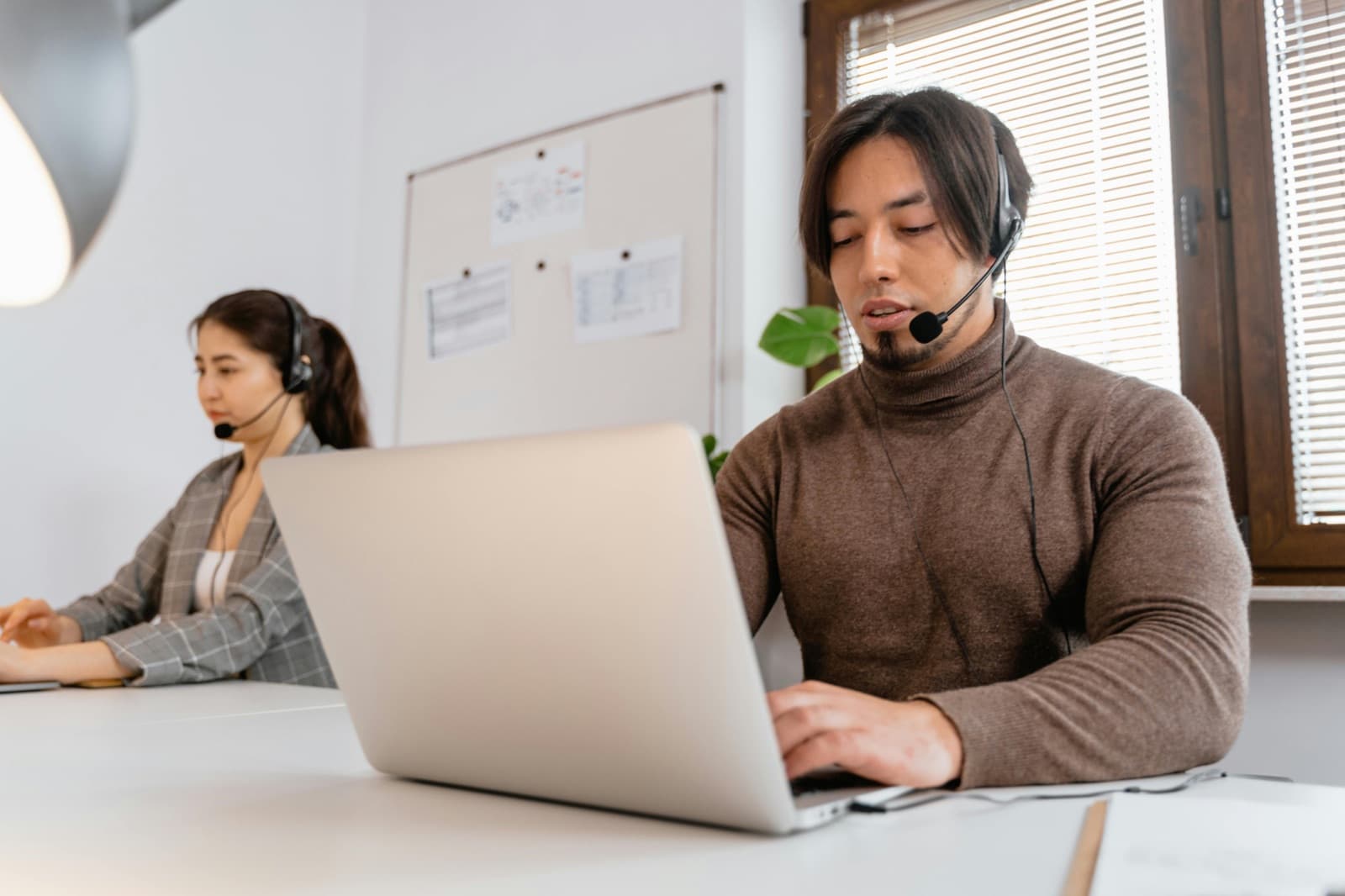 Virtual Assistants — Contact Center USA service